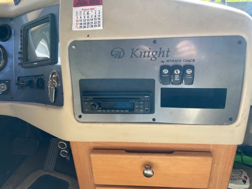 Magnedyne Linear M3039 autoradio 1 DIN DVD Bluetooth senza kit