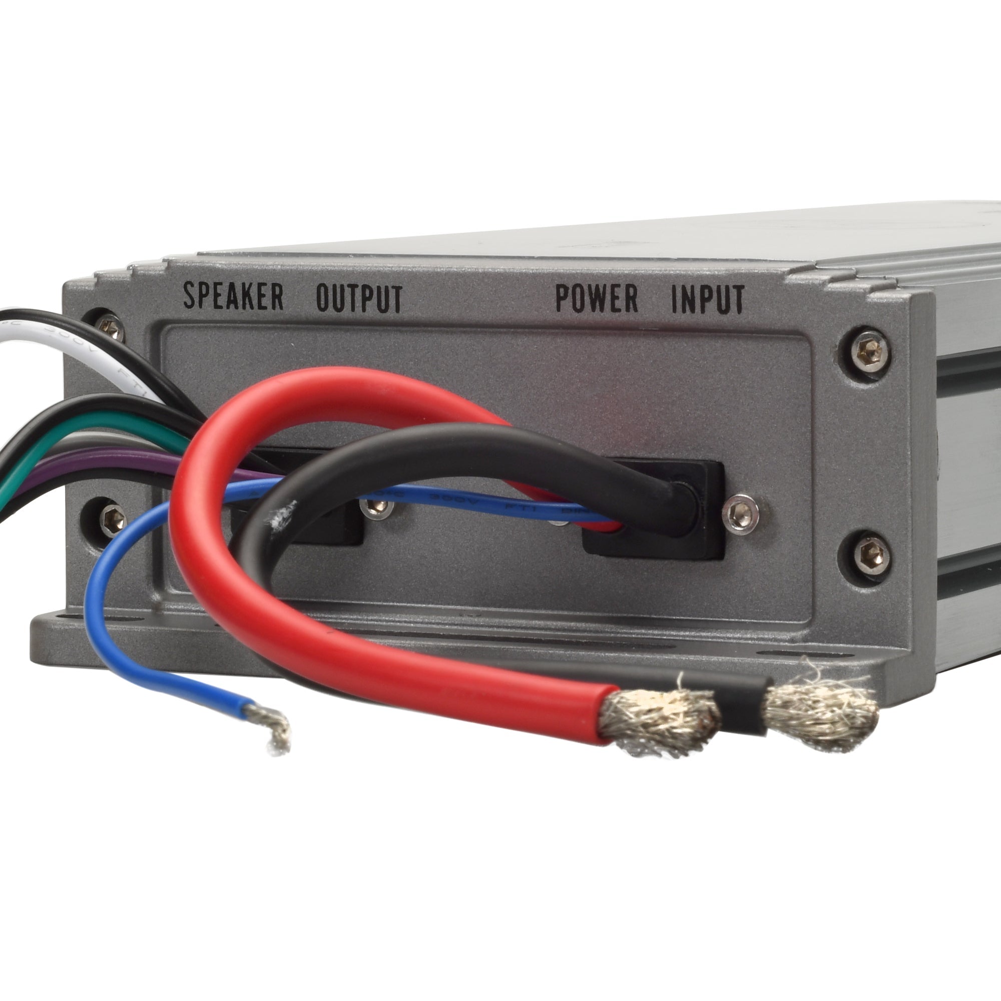 Magnedyne AquaVibe AVP900.4 Amplificatore 4 Canali 900W IP67