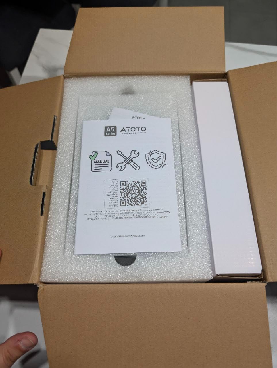 ATOTOZONE A5 Lite Autoradio Android 9 Pollici 2 DIN CarPlay Wireless