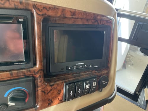 Magnedyne MobileVision M130C Monitor LCD 7" 3 Ingressi
